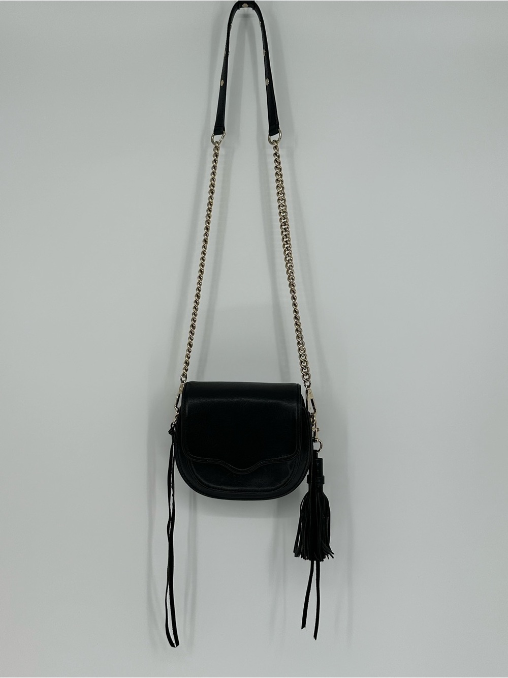 Rebecca Minkoff Black Leather Crossbody Saddle Bag w/ Tassel Gold Chain Strap A9